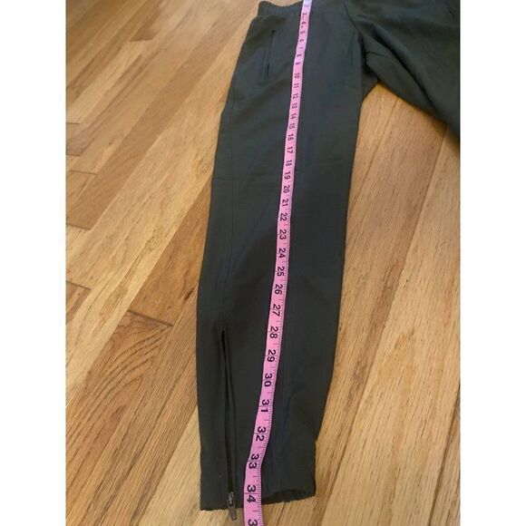 Old Navy, women’s dark athletic/casual elastic waist, ankle zip pants size XS - Picture 9 of 9